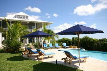 The Delphi Club At Rolling Harbour Hotel Sandy Point Exterior photo